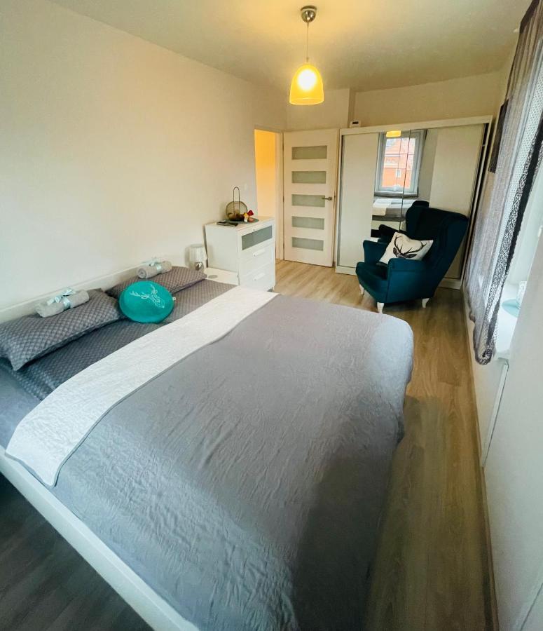 Apartament Oliwia Lägenhet Jelenia Góra Exteriör bild