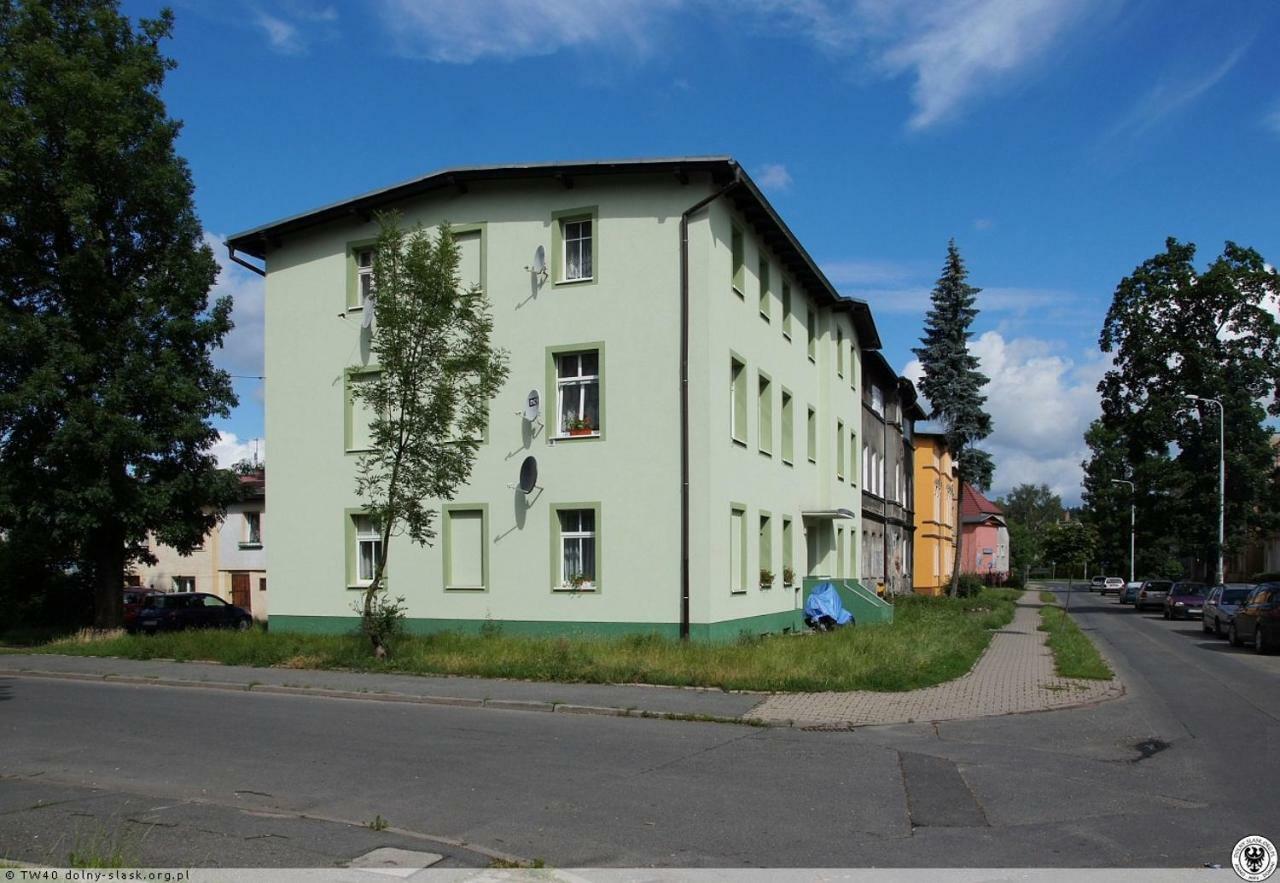 Apartament Oliwia Lägenhet Jelenia Góra Exteriör bild